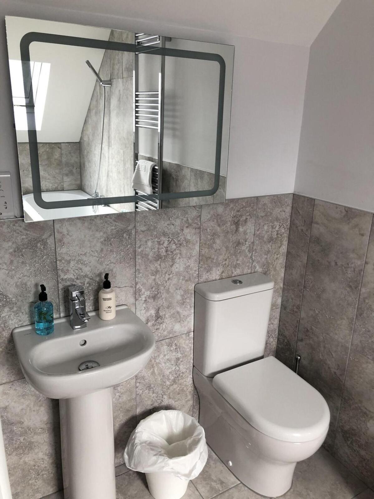 Hamilton Arms Suites Midhurst Værelse billede